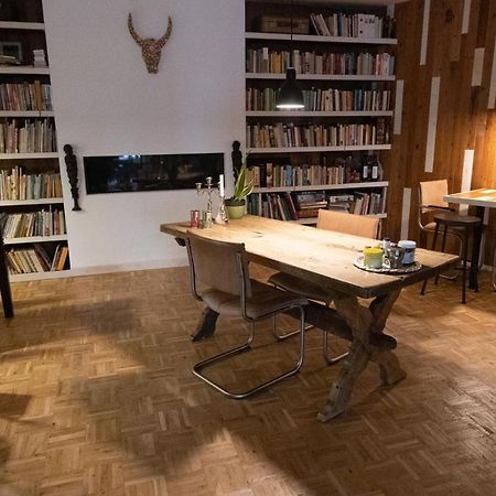 B&B Perron 22 Vierlingsbeek ภายนอก รูปภาพ