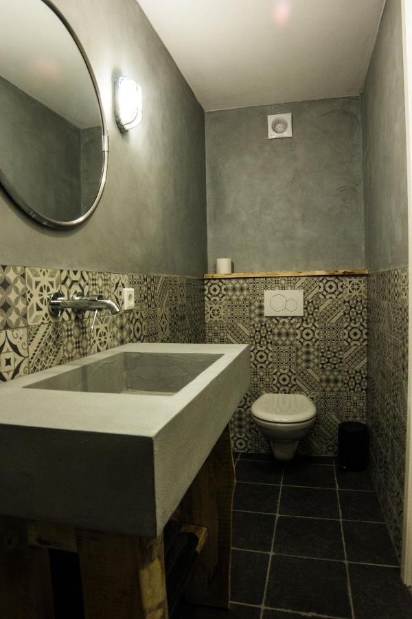 B&B Perron 22 Vierlingsbeek ภายนอก รูปภาพ