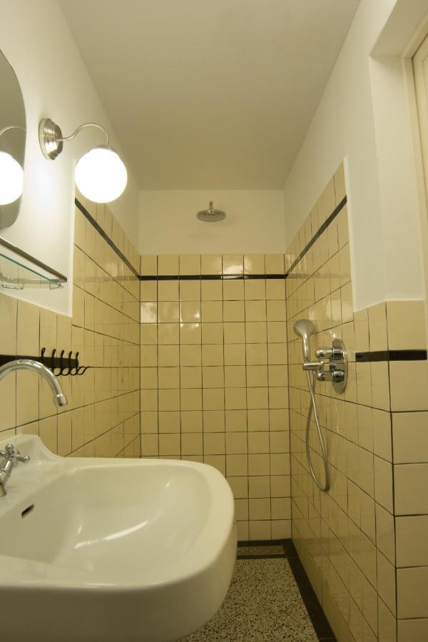 B&B Perron 22 Vierlingsbeek ภายนอก รูปภาพ