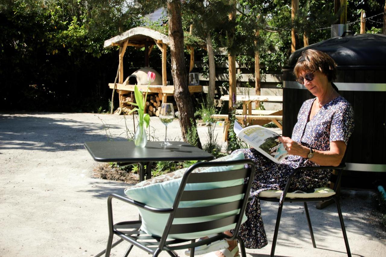 B&B Perron 22 Vierlingsbeek ภายนอก รูปภาพ